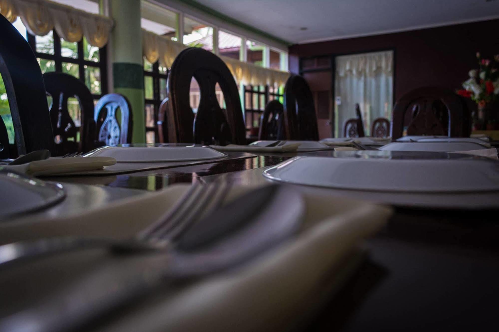 Stefanie Grace Paradise Inn Loboc Esterno foto