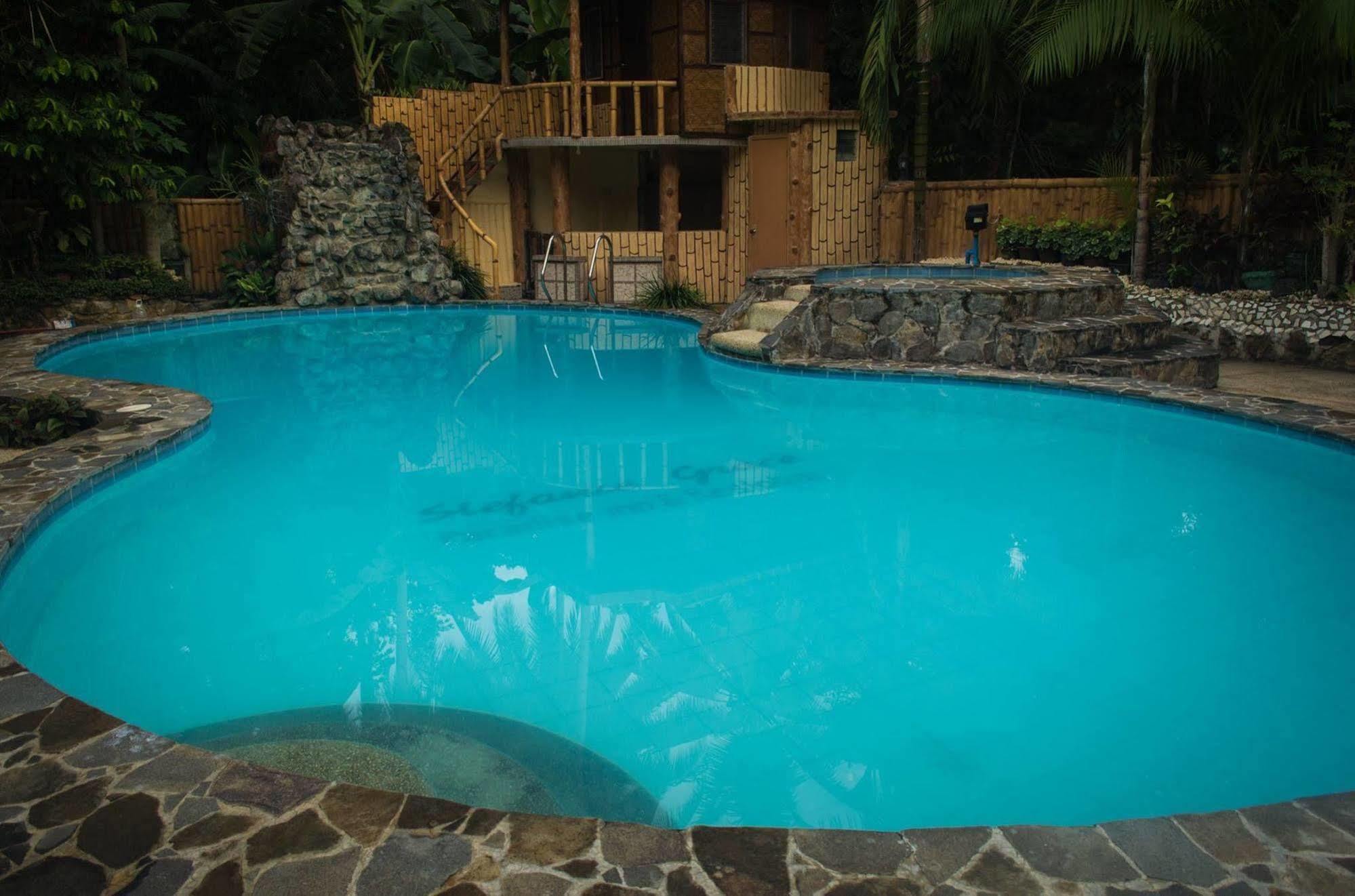 Stefanie Grace Paradise Inn Loboc Esterno foto